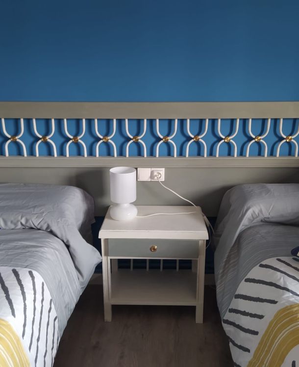 Imagen de mesita después de restaurar 